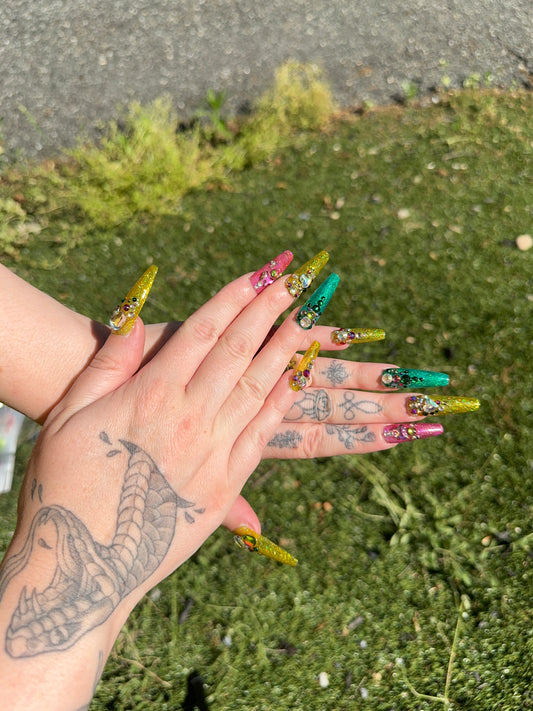 Festival Nails